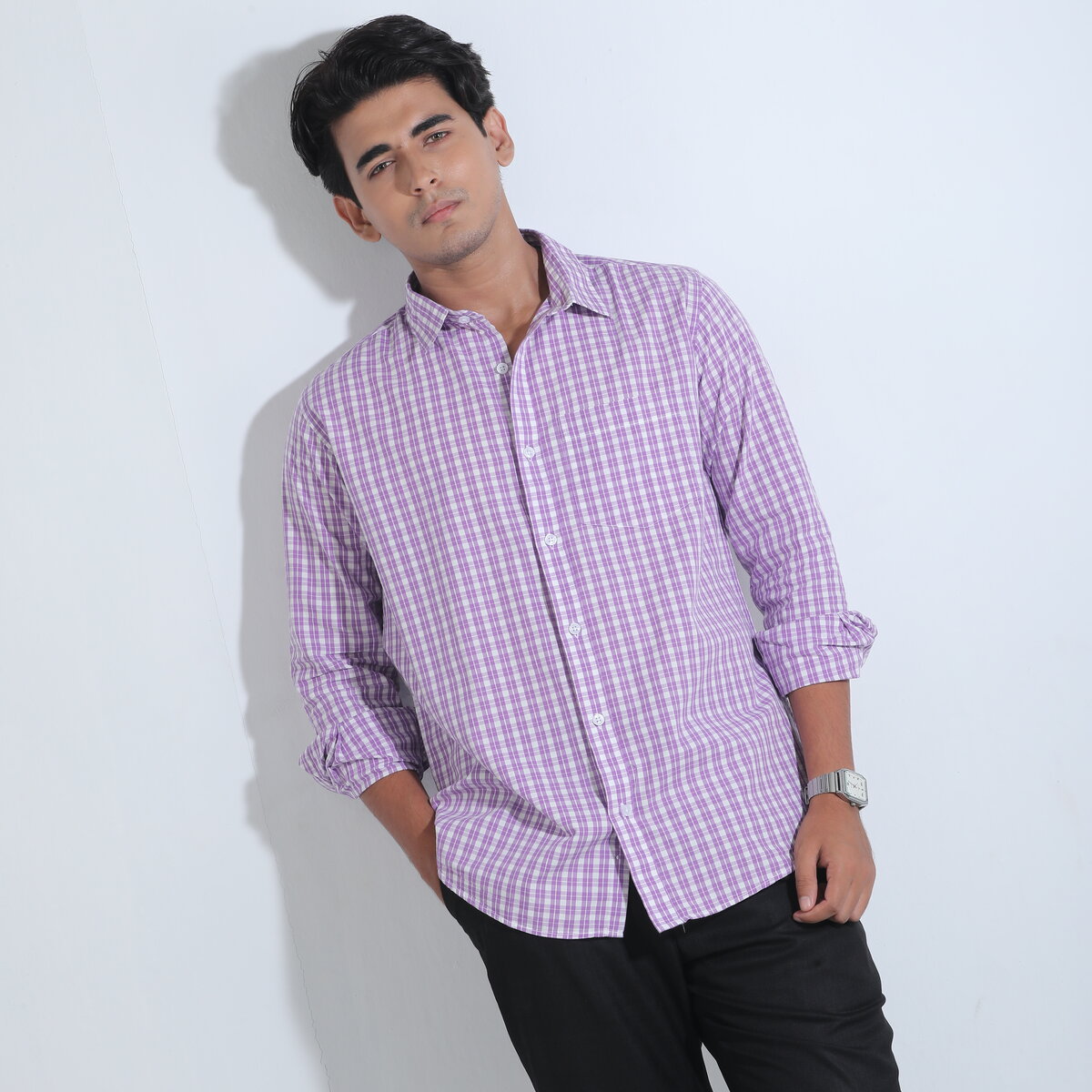Purple and white check full sleeve shirt.